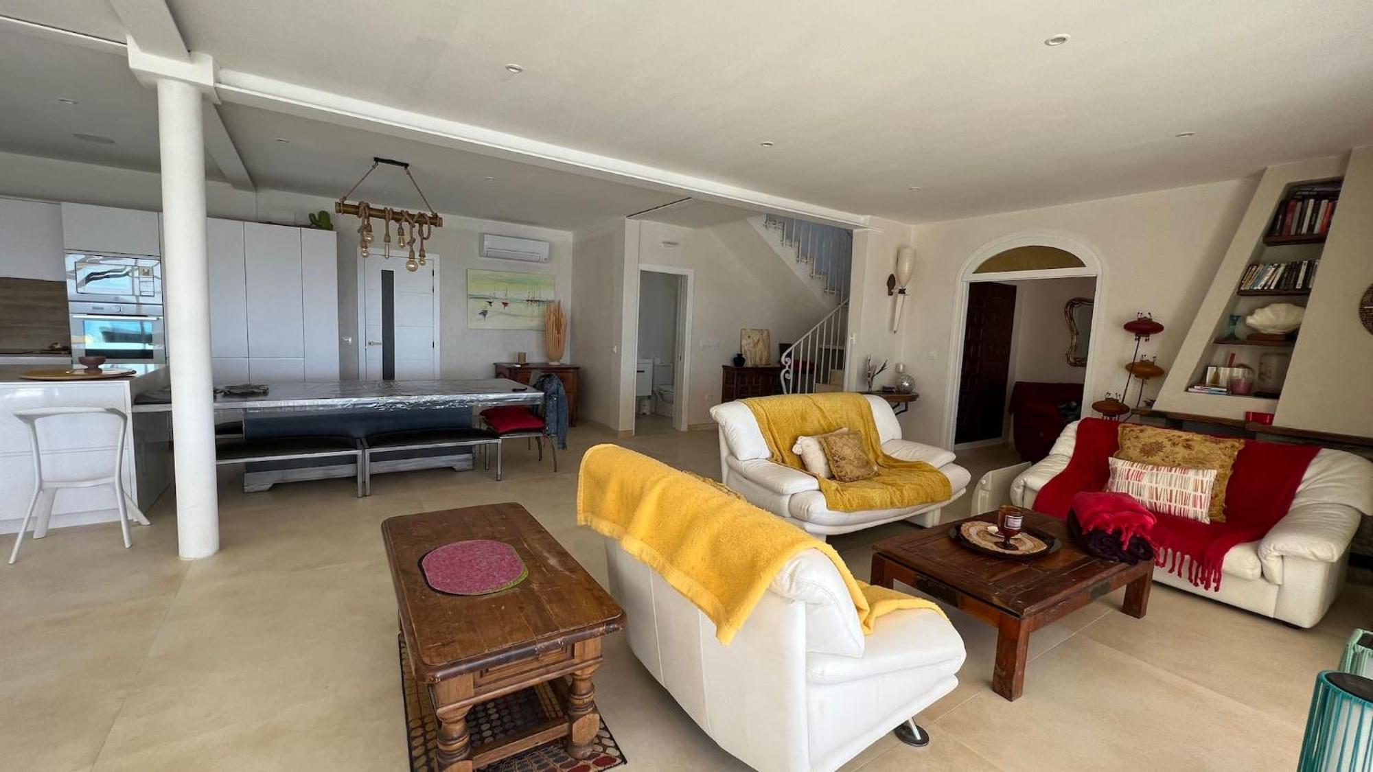 Preciosa Casa En Cerca De La Playa Con Vistas Al Mar